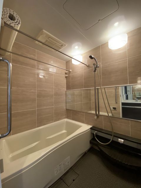 バス・シャワールーム