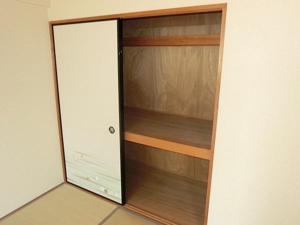 収納　和室押入れ！