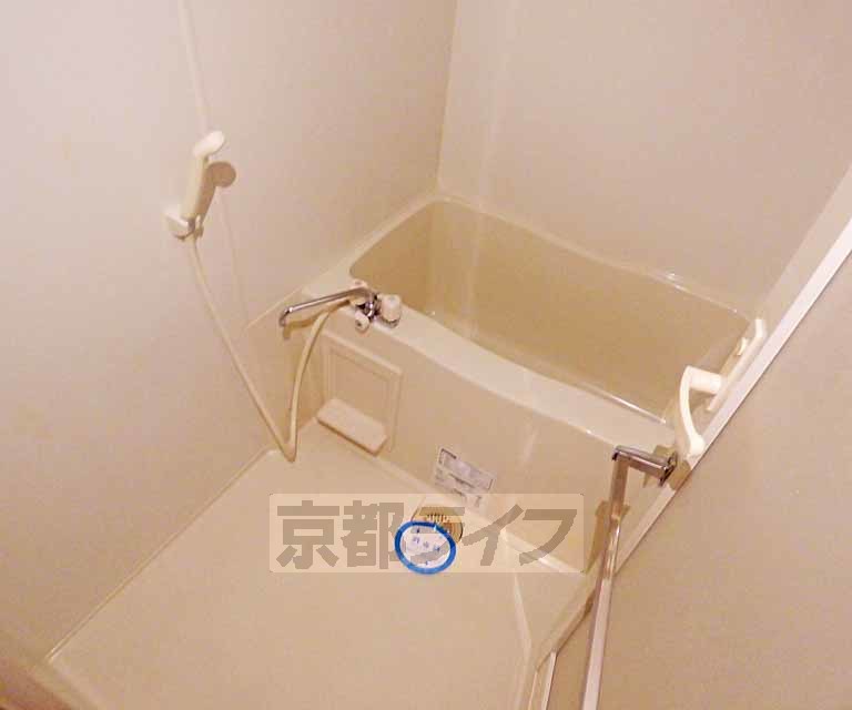 バス・シャワールーム　バスです。