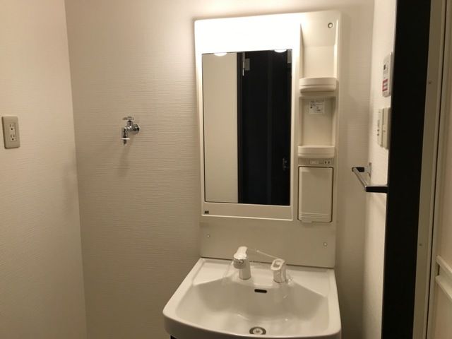 洗面設備　※別のお部屋の写真です