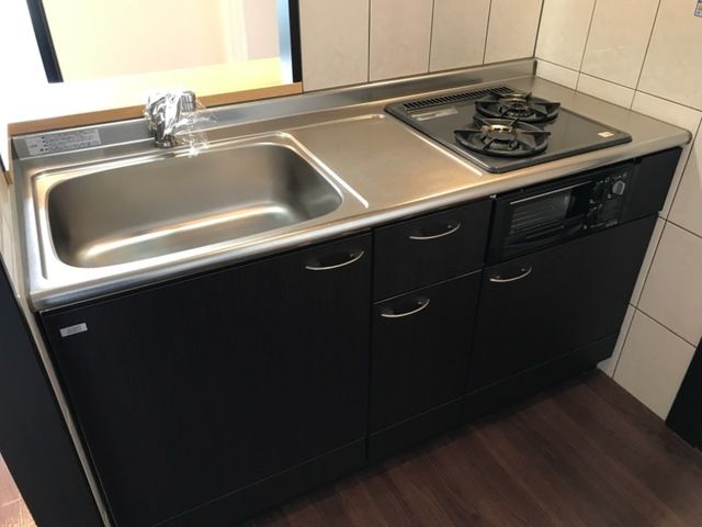 キッチン　※別のお部屋の写真です