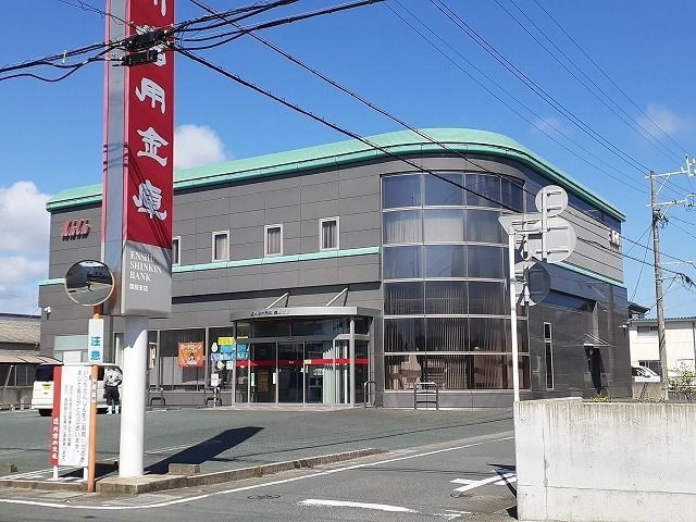 銀行　遠州信用金庫 舞阪支店（銀行）まで400m