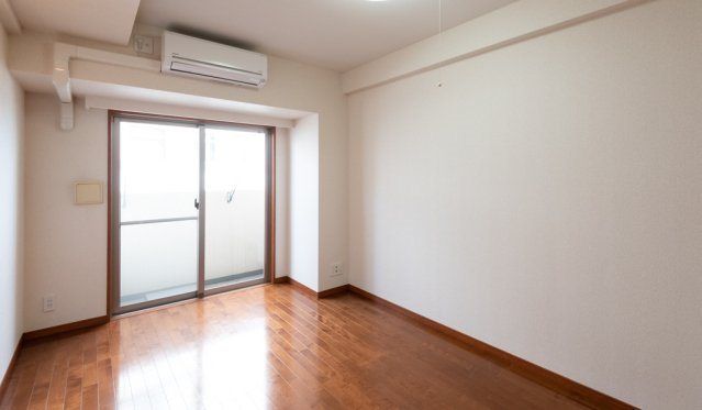 居室・リビング　※別部屋の参考画像です