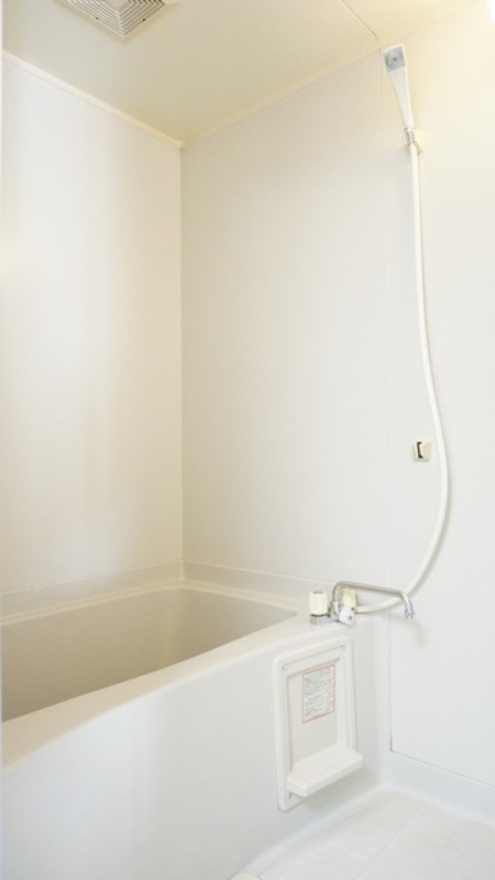 バス・シャワールーム　図面と現状に相違がある場合には現状を優先