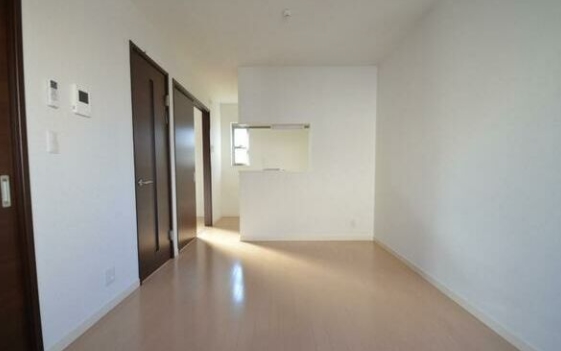 居室・リビング　☆明るい居室☆