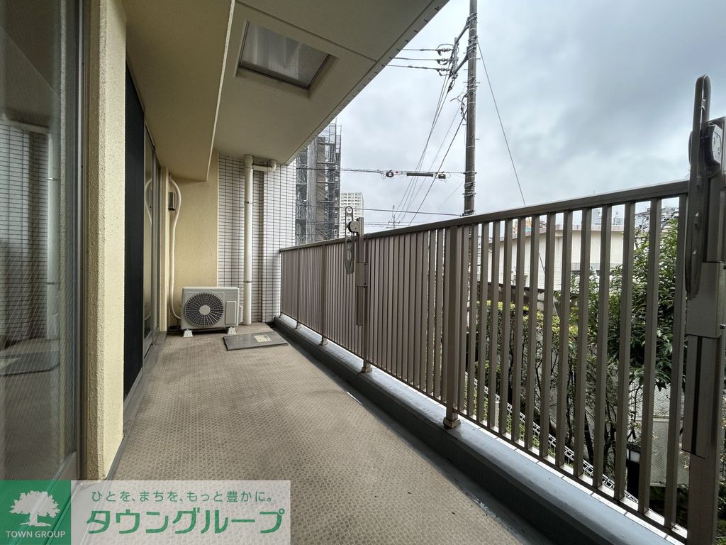 バルコニー　バルコニー