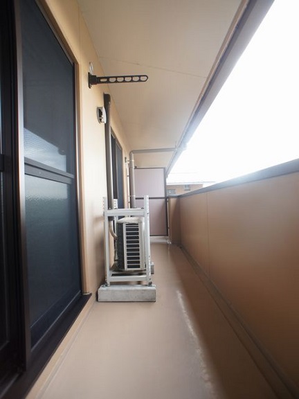 バルコニー　お洗濯物がたくさん干せます♪