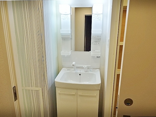 洗面設備　独立洗面台