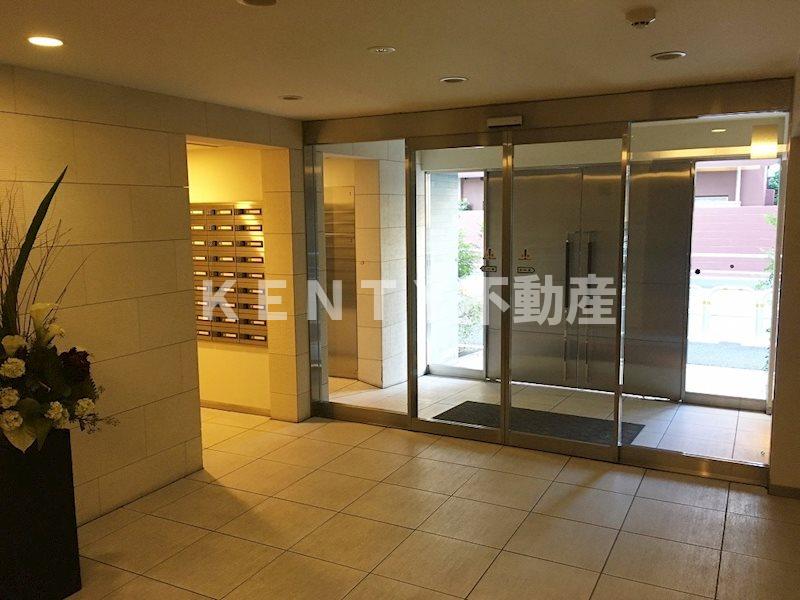 ロビー　建物の内部です