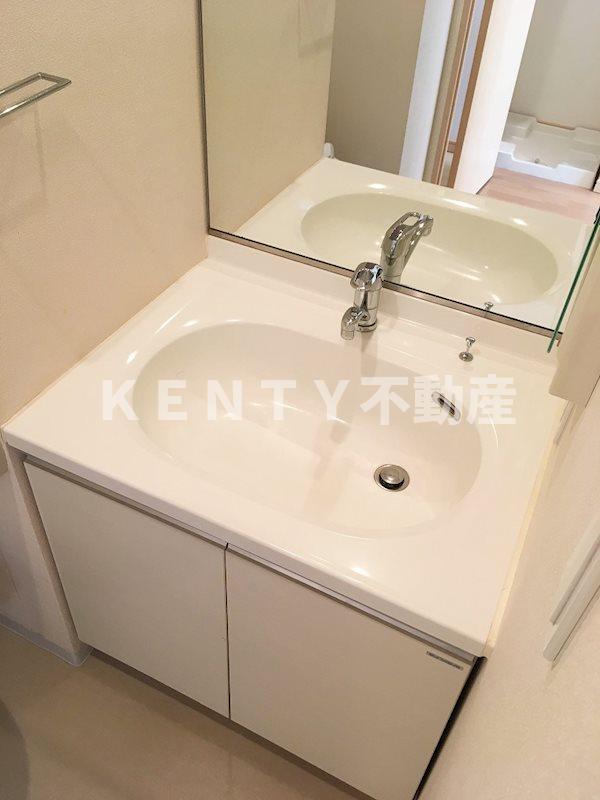 洗面設備　忙しい朝には欠かせない洗面所です