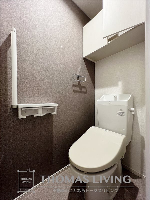 トイレ　同間取りの類似物件でご参考下さい。