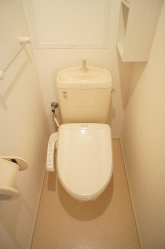 トイレ　図面と現状に相違がある場合には現状を優先