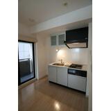 居室・リビング　こちらのリビングで趣味の時間をお楽しみください