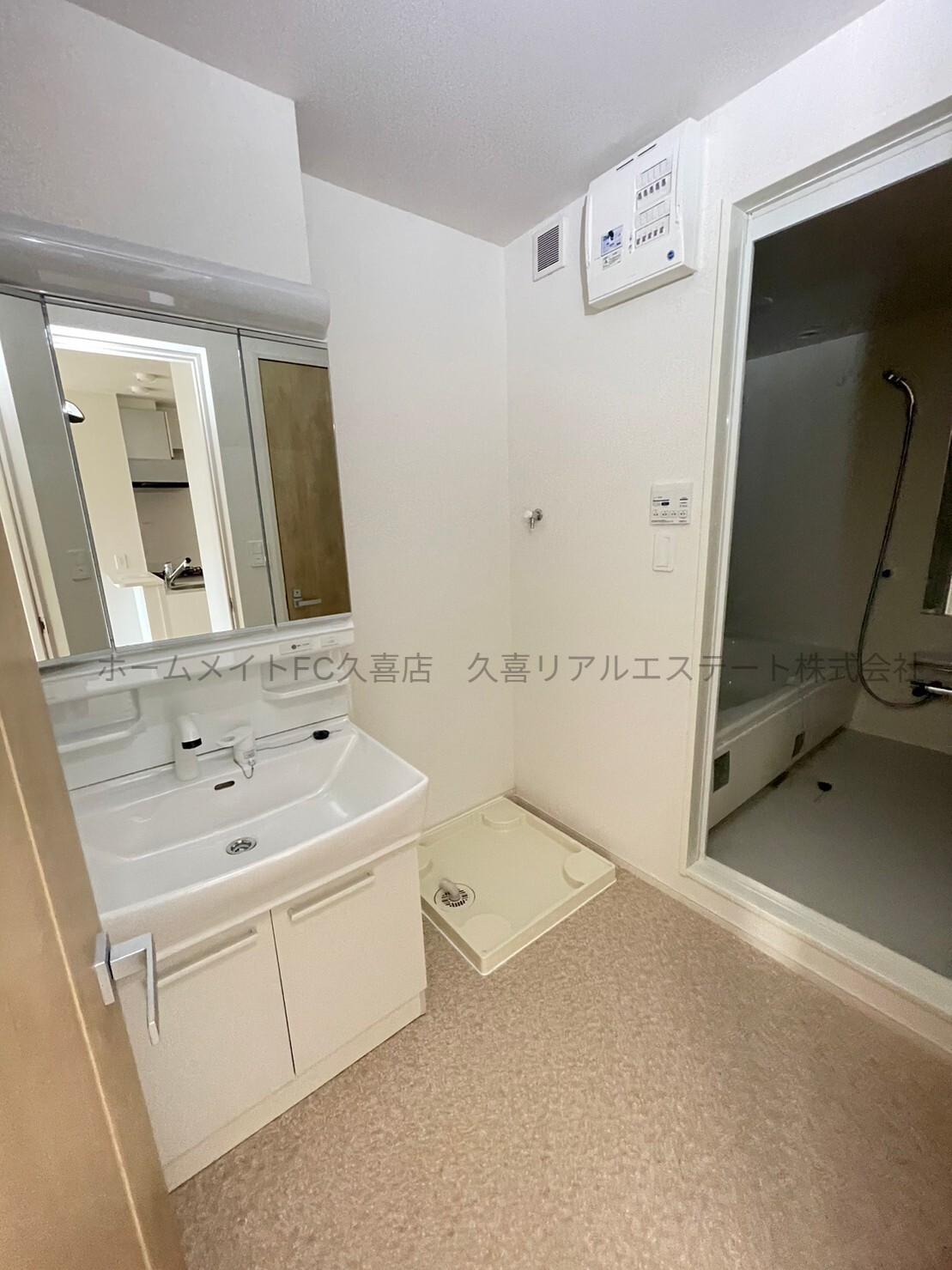 洗面設備　同施工会社同シリーズ別物件