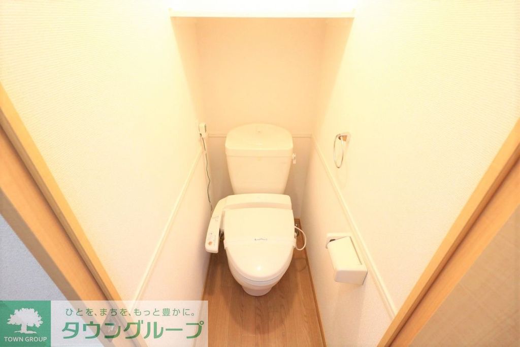 トイレ　仕様・設備は現況と異なる場合があります（現況優先）