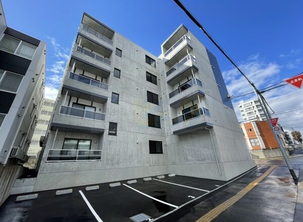 建物外観　ガス上限付きの人気のデザイナーズ仕様のお部屋です♪★★