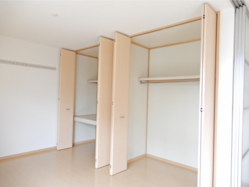 収納　図面と現状に相違がある場合には現状を優先