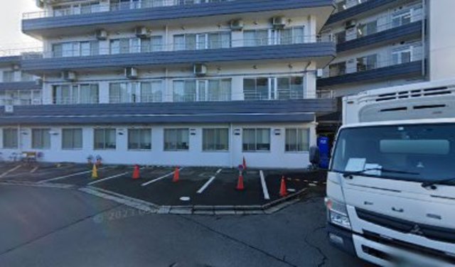 コンビニ　ニューヤマザキデイリーストア鶴川サナトリウム病院店（コンビニ）まで1216m