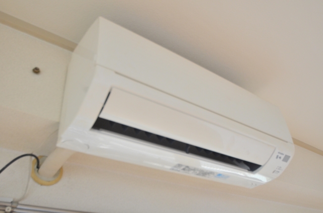 その他設備　エアコン1基