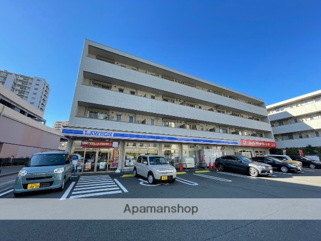 コンビニ　ローソン（コンビニ）まで358m