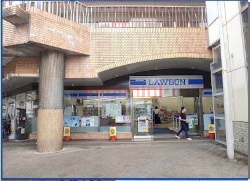 コンビニ　ローソン吹田朝日町店（コンビニ）まで439m