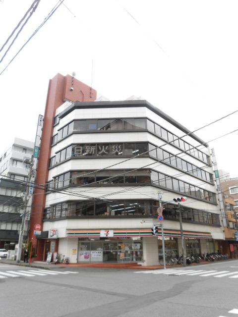 コンビニ　セブン－イレブン柏東上町店（コンビニ）まで497m