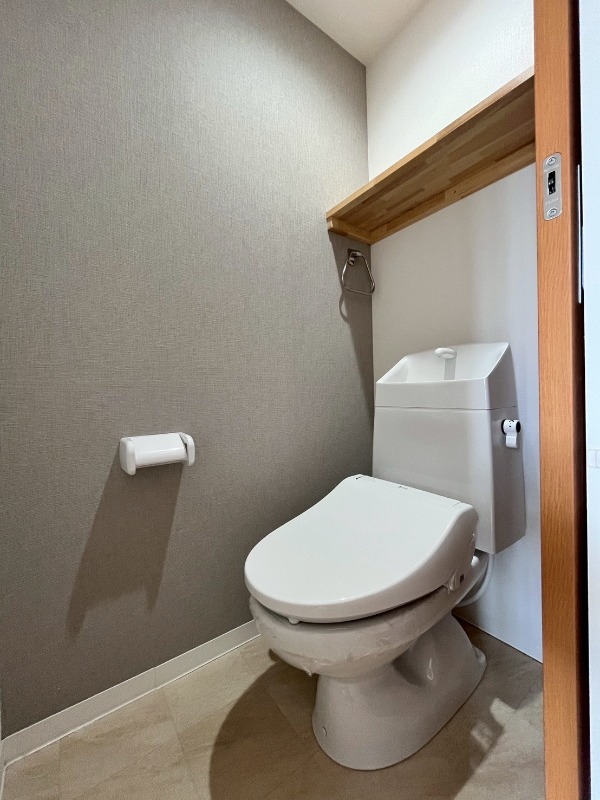 トイレ　※別部屋参考写真