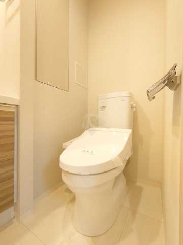 トイレ　ザ・パークハビオ高円寺