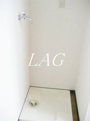 その他設備　室内洗濯機置き場です。