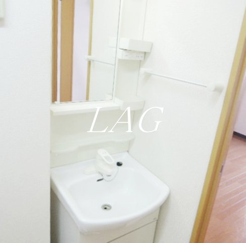 洗面設備　独立洗面台です。