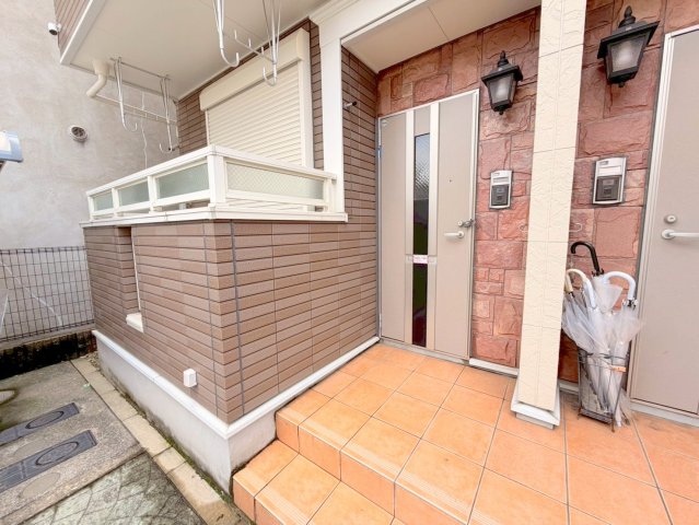 エントランス　綺麗なエントランスです。