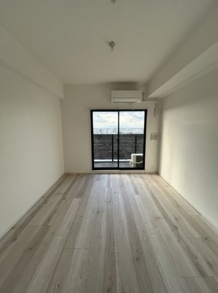 居室・リビング　（写真は同物件イメージ）