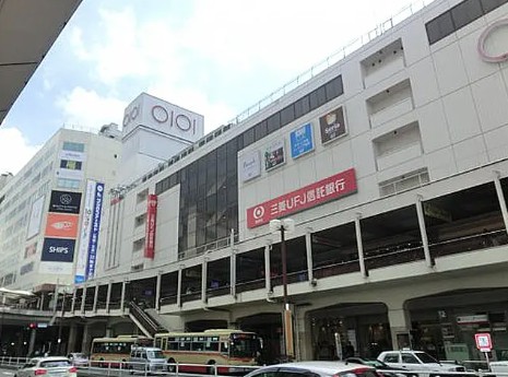 ショッピングセンター　町田マルイ（ショッピングセンター）まで874m