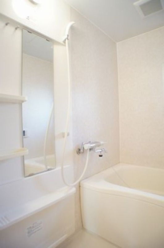 バス・シャワールーム　図面と現状に相違がある場合には現状を優先