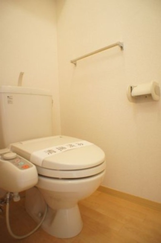 トイレ　図面と現状に相違がある場合には現状を優先