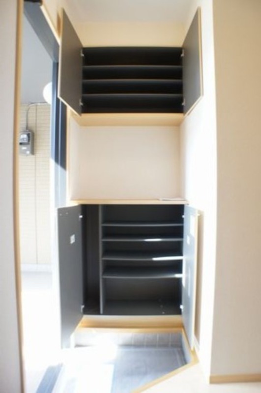 玄関　図面と現状に相違がある場合には現状を優先