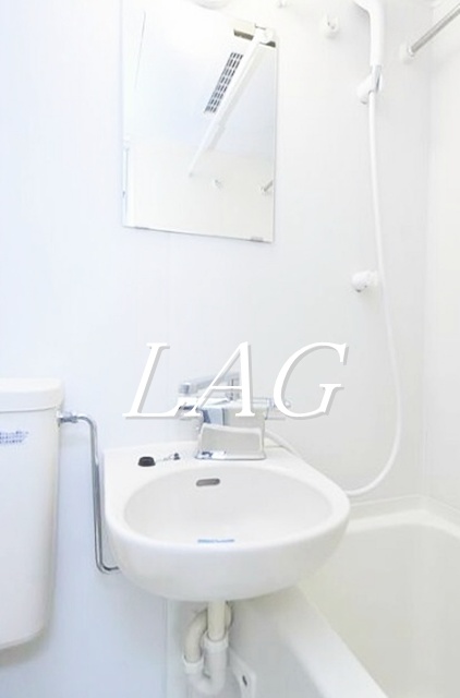 洗面設備　洗面台です。