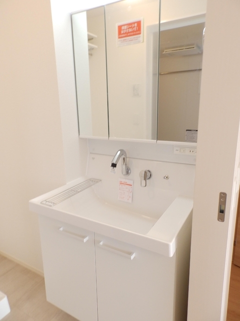 洗面設備　洗髪洗面化粧台