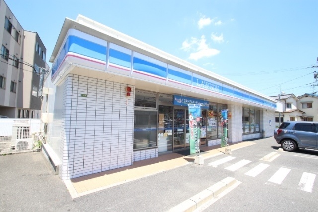 コンビニ　ローソン　広島女学院大学前店（コンビニ）まで80m