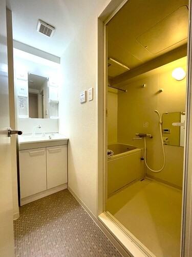 洗面設備　洗面所