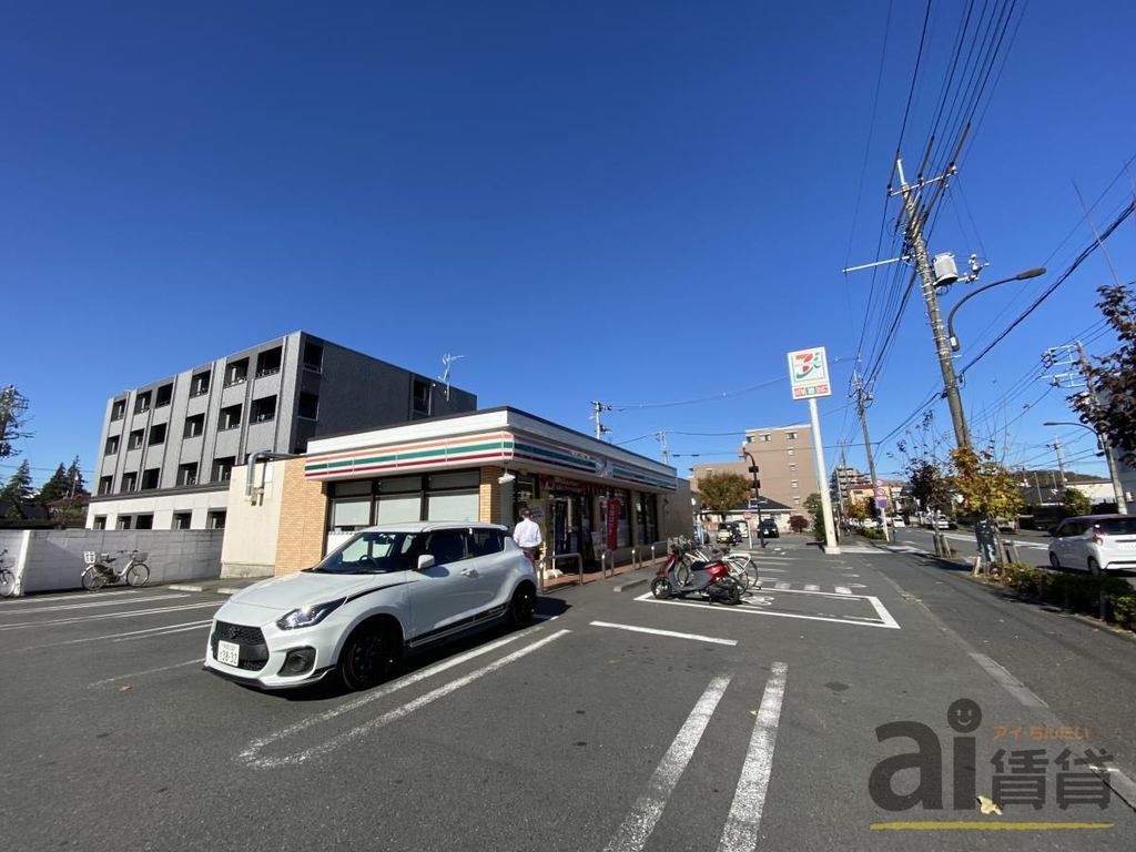 コンビニ　セブンイレブン府中若松町店（コンビニ）まで780m