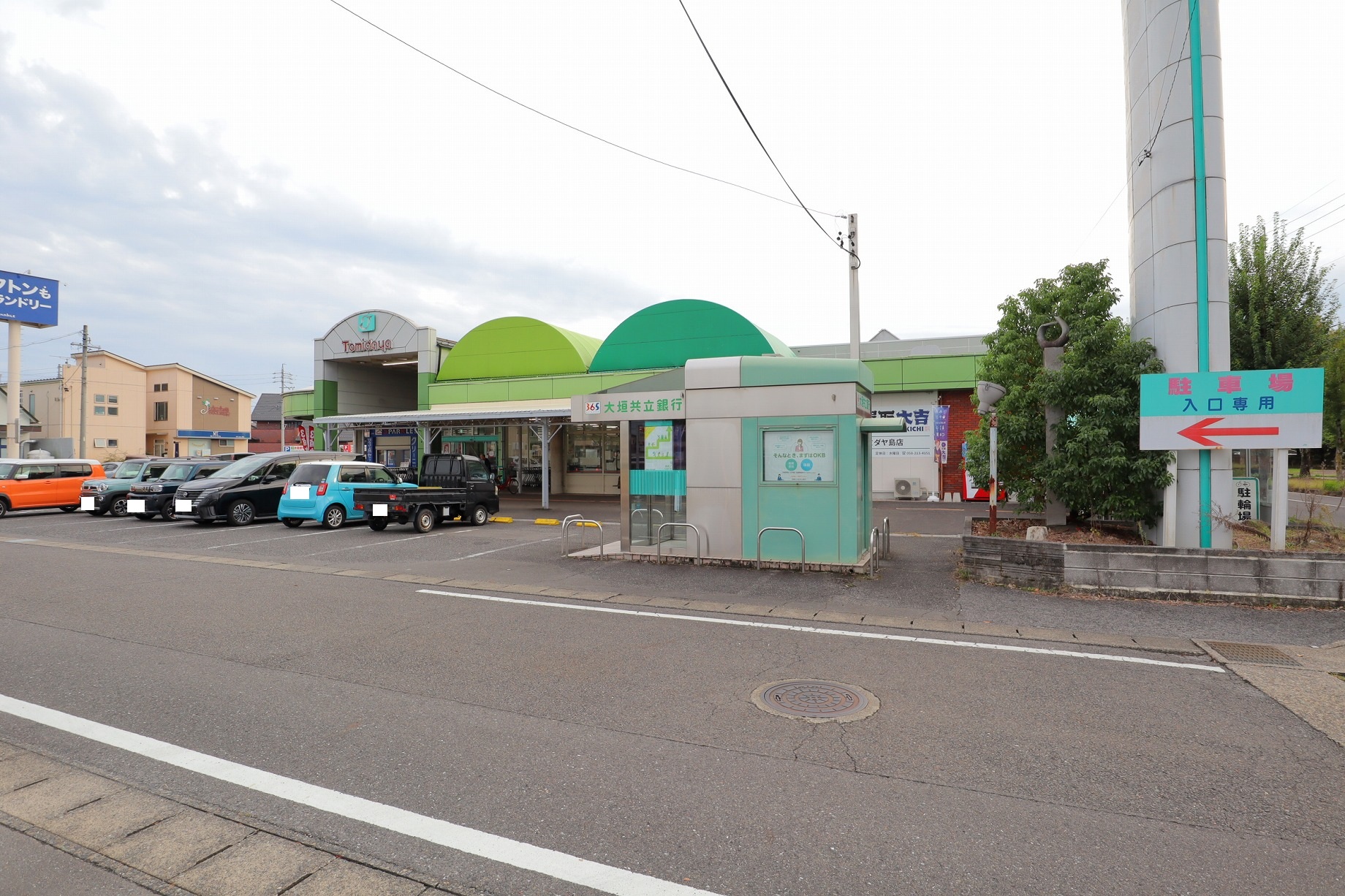 スーパー　トミダヤ島店（スーパー）まで416m