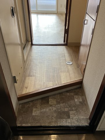 玄関　玄関