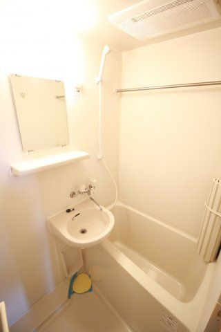 バス・シャワールーム　（別タイプ参考写真）パレステュディオDOLCE本駒込　文京区