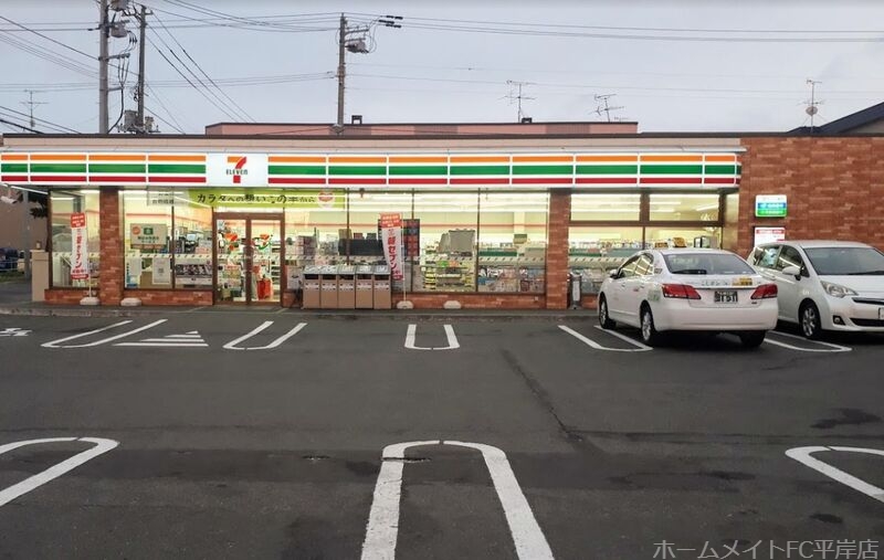 コンビニ　セブンイレブン月寒東5条店（コンビニ）まで88m