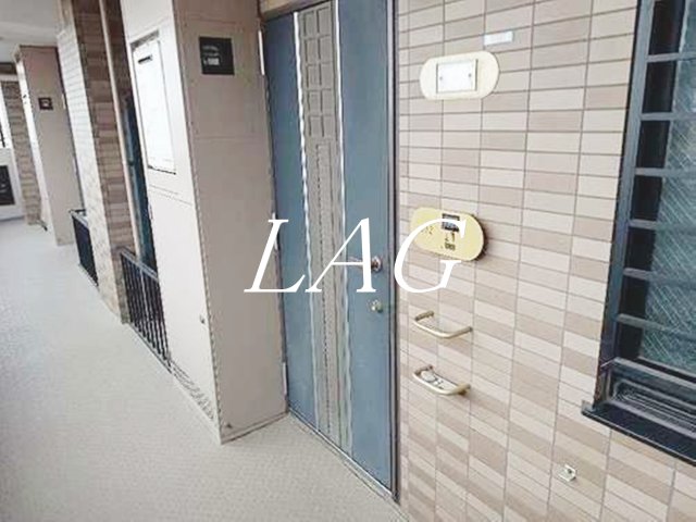 玄関　玄関です。
