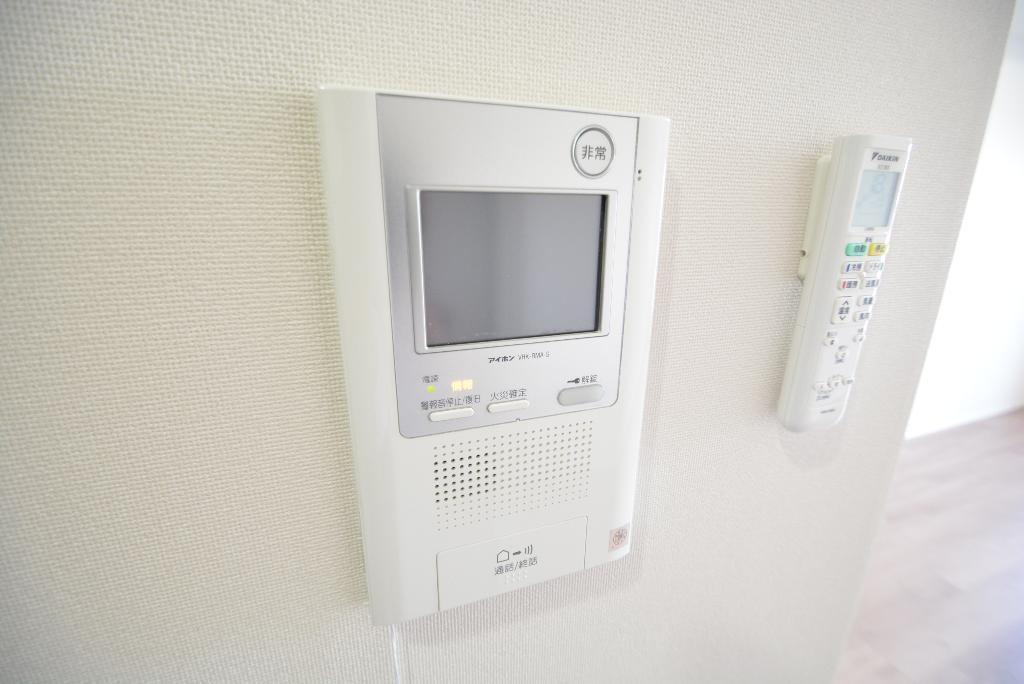 セキュリティ　カメラ付インターホン