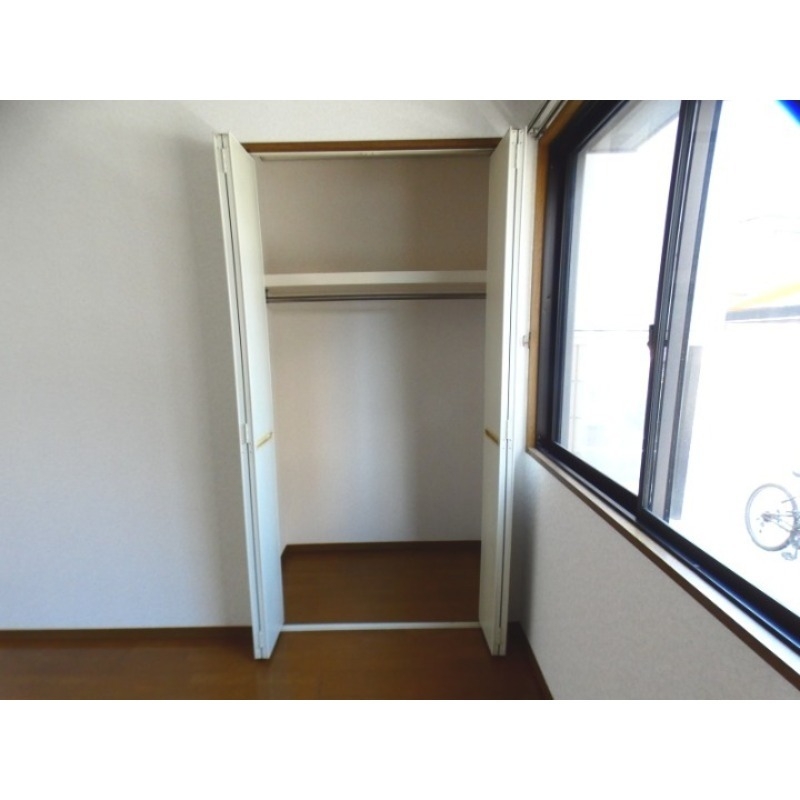 収納　各部屋に収納があります