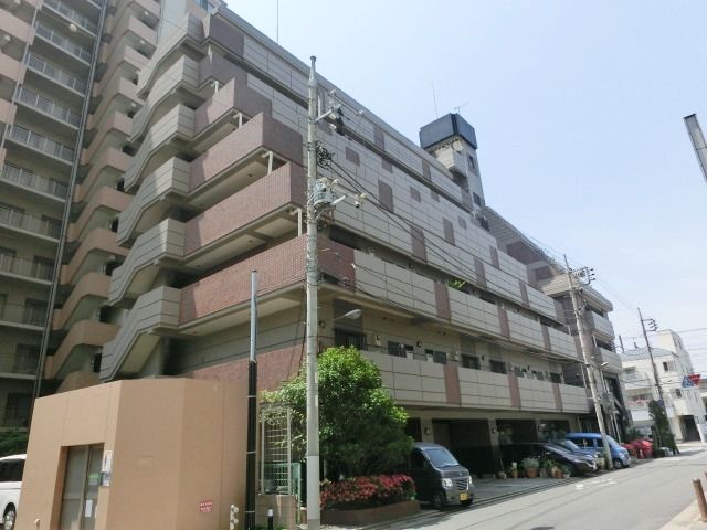 建物外観　アクセス良好の立地です。