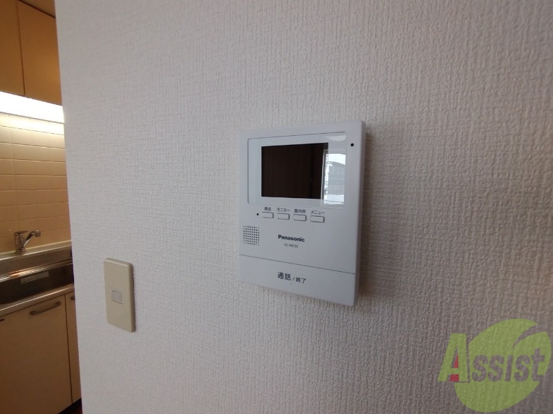 セキュリティ　インターホンで来客確認ができます。安心ですね。